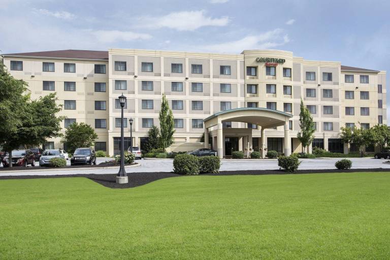 Courtyard by Marriott Lancaster in Lancaster, PA