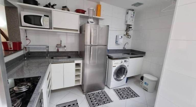 Rental apartment with 2 rooms for 6 persons in Leme