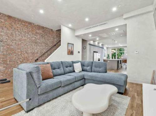 Jimmy s Brownstone Penthouse It s personal it s Residential it s LUXURY