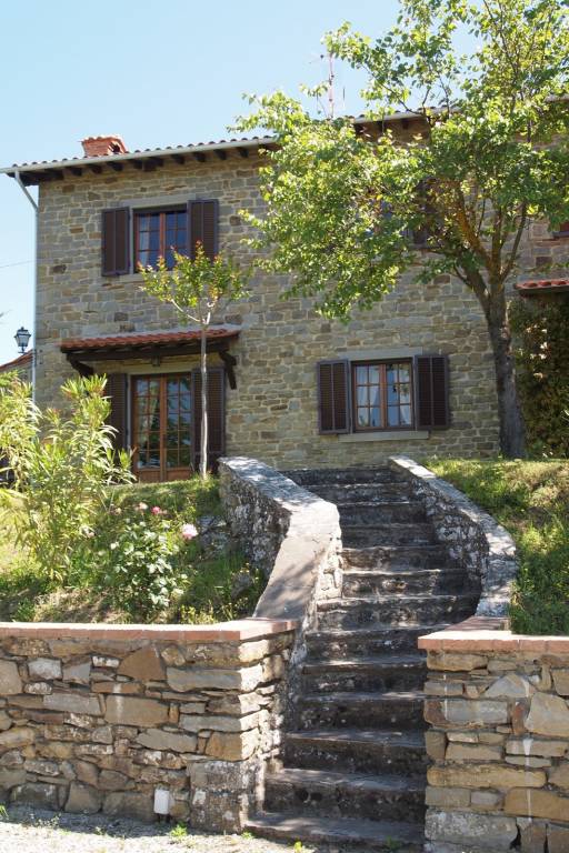 Villa with grill, garden & patio — photo 3