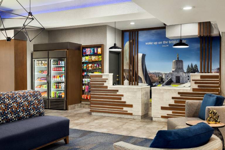 La Quinta Inn & Suites by Wyndham Salem OR — photo 2