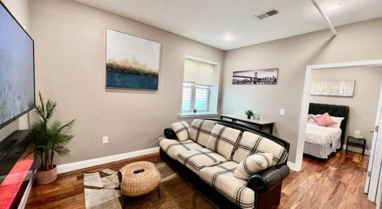Apartment | Close to Love Park in Philadelphia, PA