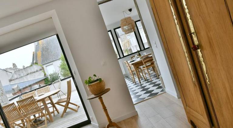 Holiday apartment with patio — photo 5