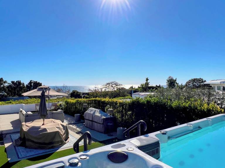 Cottage  Newport Beach