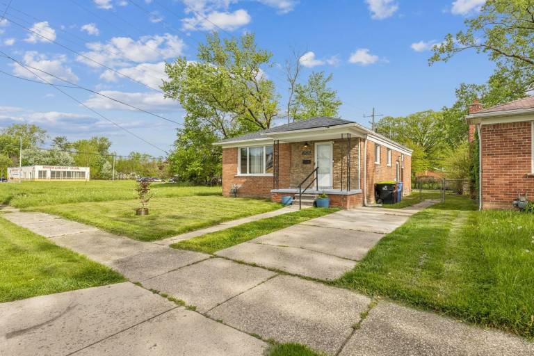 House Garden City
