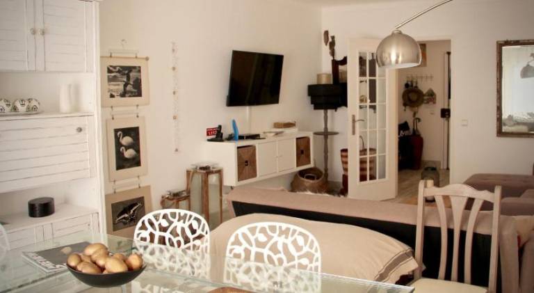 Holiday apartment with 3 rooms for 6 persons — photo 5