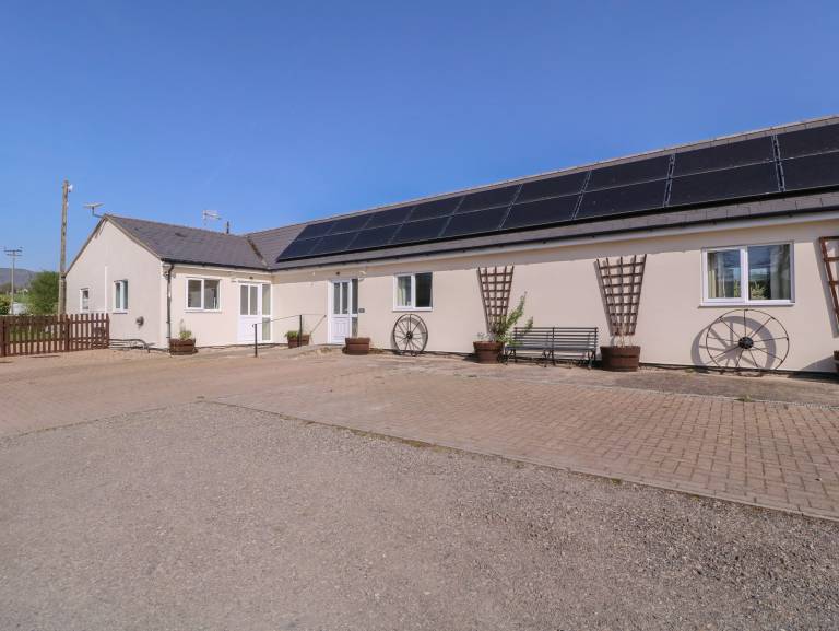 Charming cottage with garden | Dogs allowed in Malvern