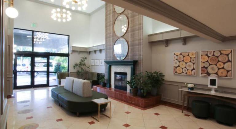 Oxford Suites Spokane Valley — photo 2