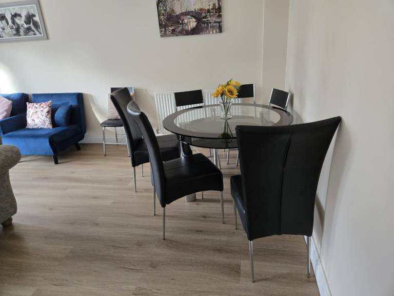 Bishopswood-Sleeps 6-Garden-Pets-Parking-WiFi — photo 5