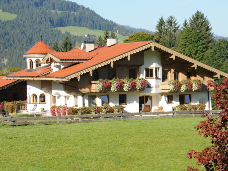 Ferienwohnung in Wildschönau, für max. 4 Personen Ferienwohnung in Wildschönau, für max. 4 Personen