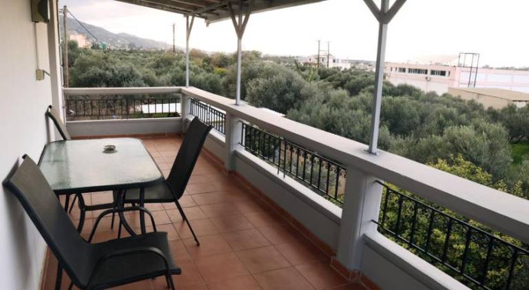 Rental apartment with patio & garden | Pet-friendly — photo 2