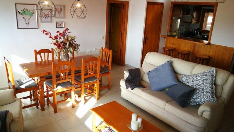 Fully equipped holiday apartment with patio | Pet-friendly — photo 3