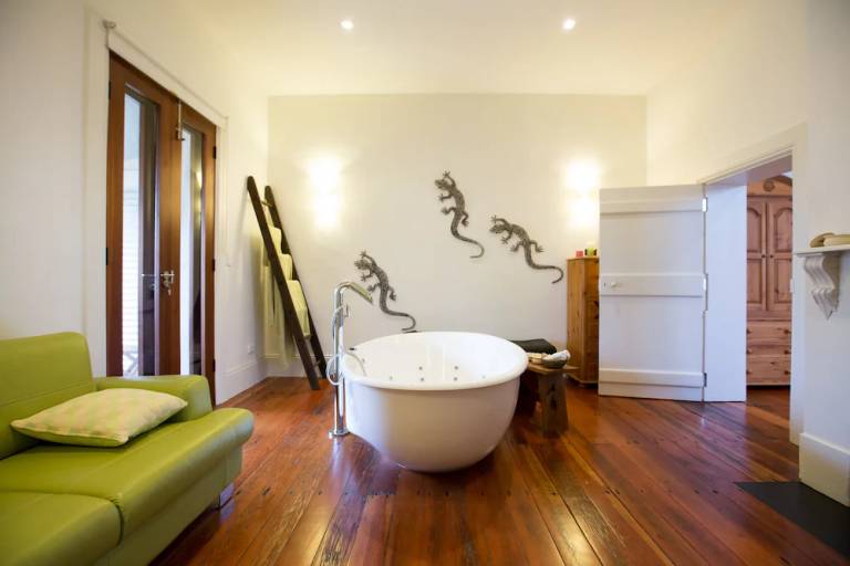 House Strathalbyn