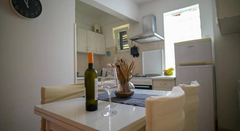 Rental apartment with terrace — photo 4