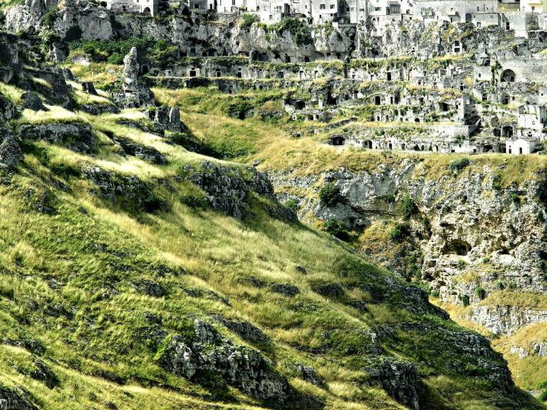 Romantic Cave Rental for Couples in Ancient Matera, Southern Italy — photo 4