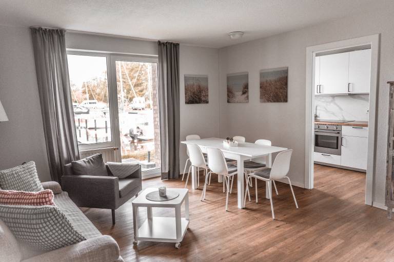 Ferienwohnung mit Hund inUeckermünde  f&uuml;r max. 6 Personen