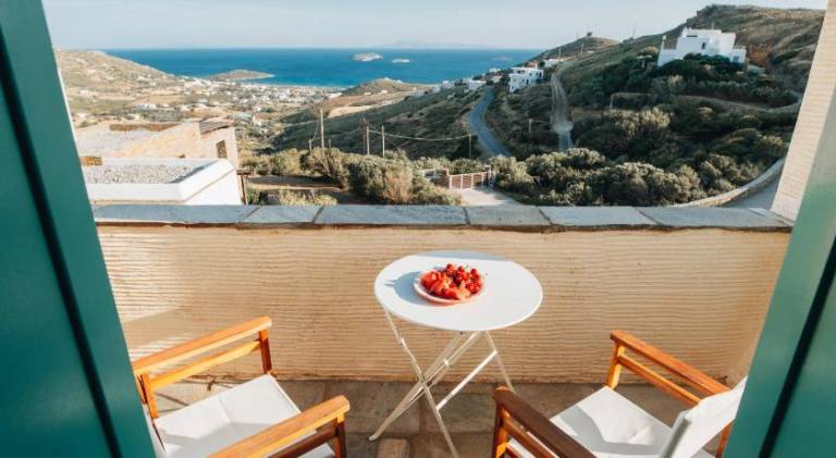 Charming villa with yard & terrace | Suitable for remote work | Pet-friendly — photo 5