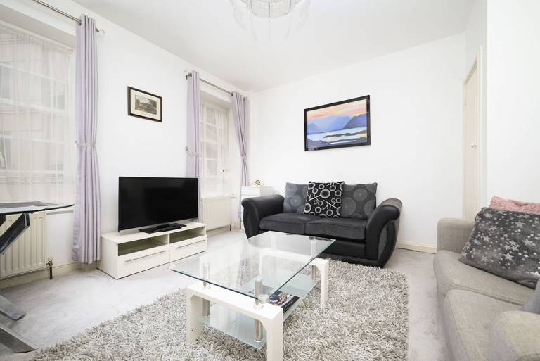 Stunning 1BR Flat Near Buckingham Palace