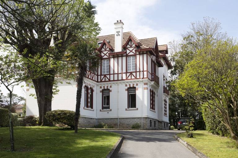 Appartement Magnolia (4 étoiles) avec parking - Welkeys in Biarritz