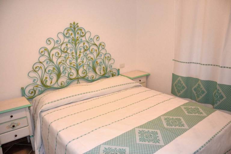 Family-oriented nice villa with barbecue, patio & yard | Sea view | Beach nearby | Pets are welcome — photo 2