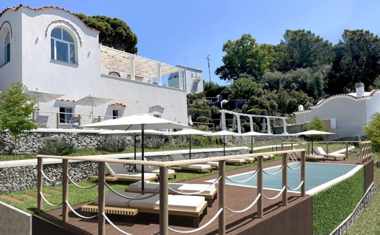 Villa  Capri
