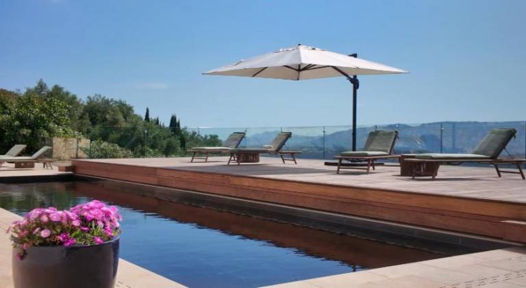 Lovely villa with pool | Pets are welcome in Valbonne