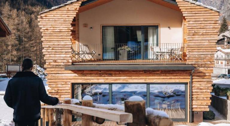 Farm with patio & yard | Pets allowed in Cogne