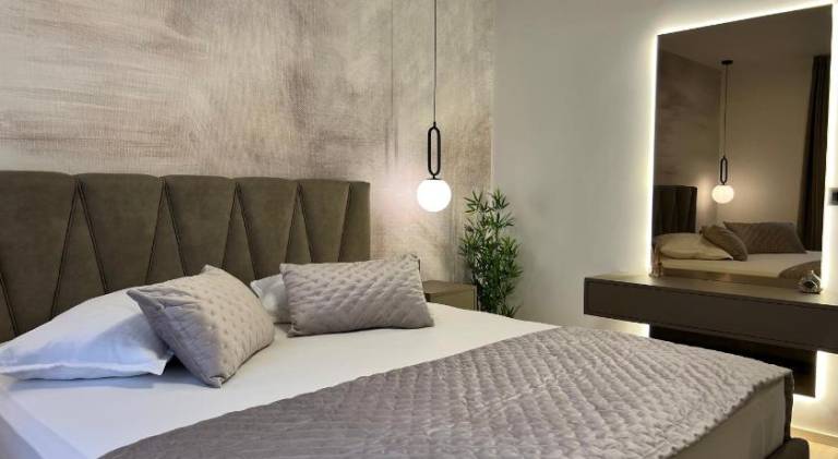 Beautiful holiday apartment with garden, terrace & grill | Close to the beach | Dogs allowed in Supetar