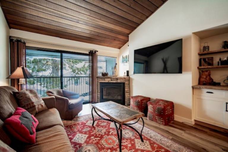 Condo with private pool — photo 2