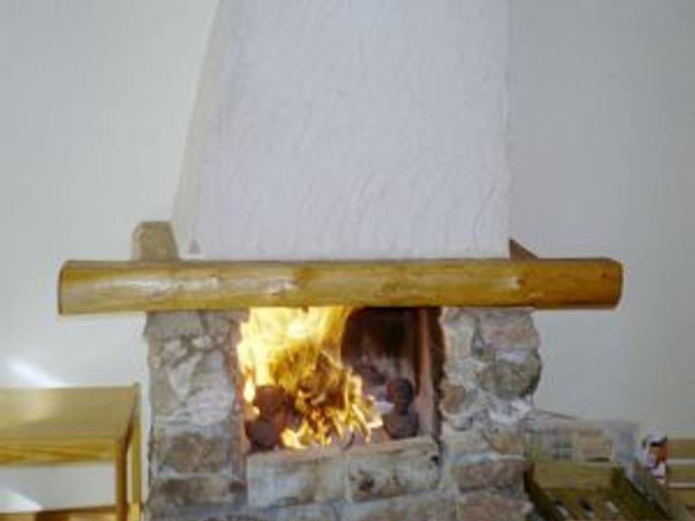 Cozy Chalet Near Ski Resort with Fireplace, WiFi, & Pet-Friendly — photo 5