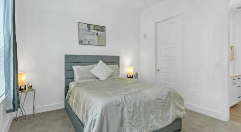 Rental apartment with pool — photo 2