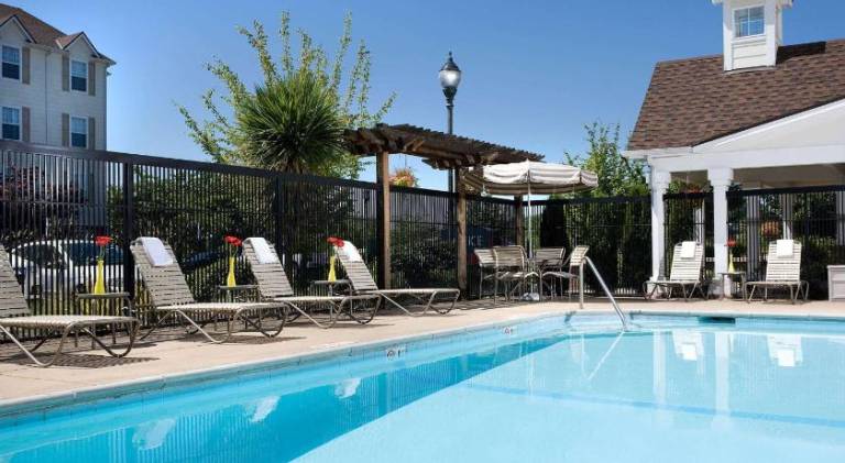 Sonesta Simply Suites Seattle Renton — photo 2