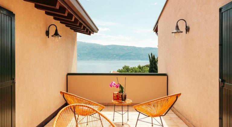 Rental apartment with 1 room for 4 persons in Gargnano