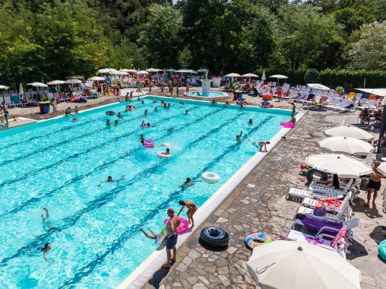 Child-friendly holiday apartment with heated pool | Pets allowed — photo 3