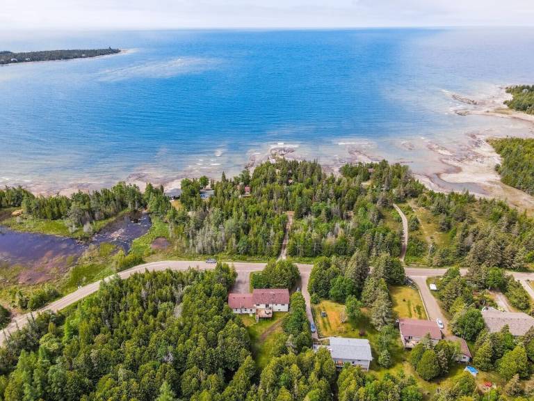 Cabin Tobermory