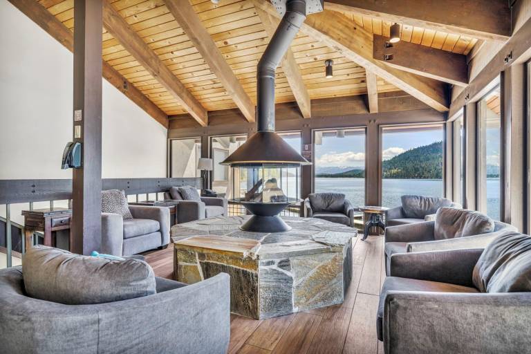 Apartment  Donner Lake