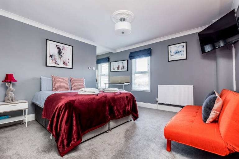 Accommodation  Lee-on-the-Solent
