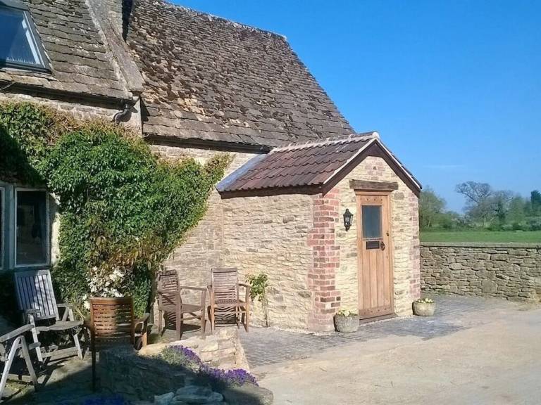 Farmhouse Corsham