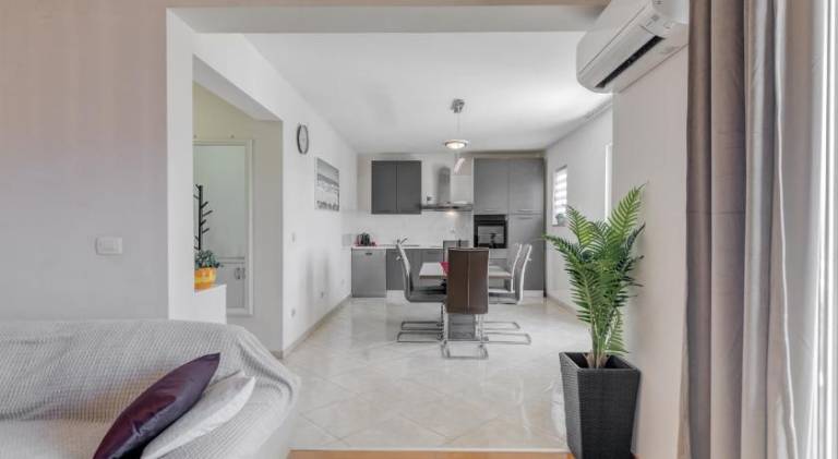 Rental apartment with pool | Dogs allowed — photo 2