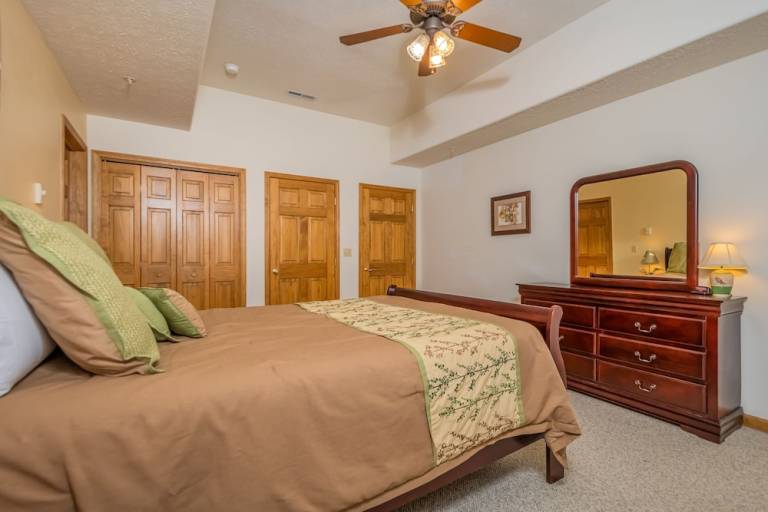 Cabin McHenry