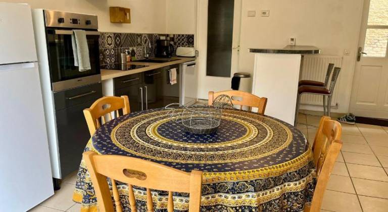 House with 3 rooms for 6 persons — photo 3