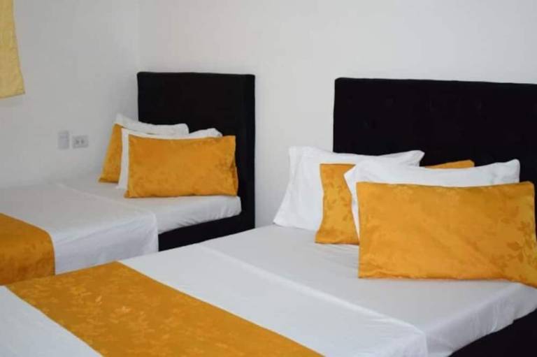 Hotel Avenida 3 Real