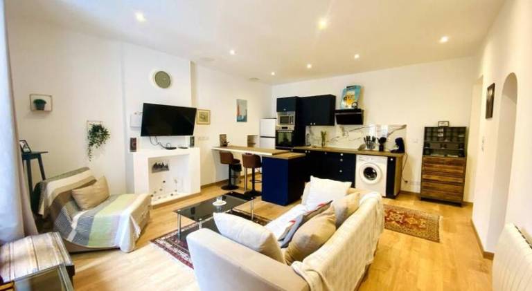 Holiday apartment with 1 room for 2 persons in Sète