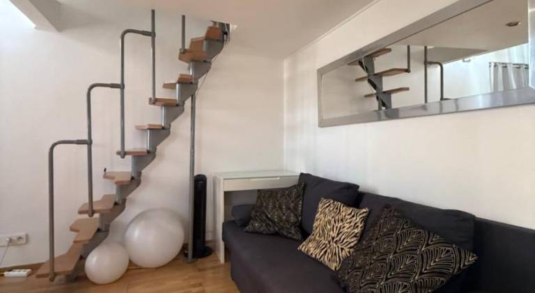 Rental apartment | Near Castle Hill — photo 4