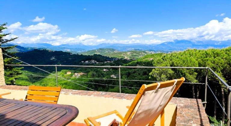 Vacation home with 2 rooms for 6 persons in Riomaggiore
