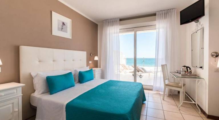 Hotel Soraya - Spiaggia Sawasdee with Beach & Parking — photo 2