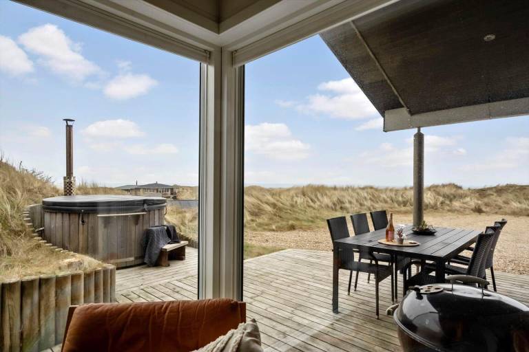 House with BBQ, terrace & sauna | Sea view — photo 3
