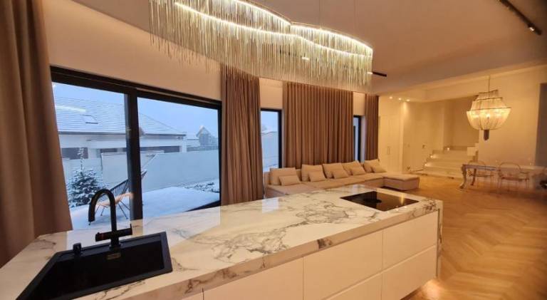 Pleasant villa with pool | Pets allowed — photo 2