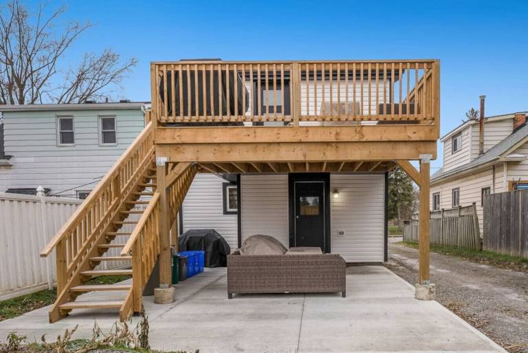 Apartment  Welland