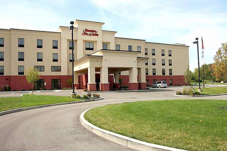 Hampton Inn & Suites Dayton-Airport in Englewood, OH